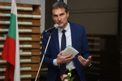 ПРЕПЪЛНЕНА ЗАЛА ЗА “ЛЮБОВ ДО СИНЬО” В НАЦИОНАЛНАТА БИБЛИОТЕКА