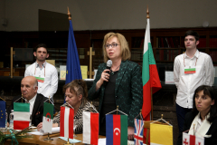БИОБИБЛИОГРАФИЯ НА УМБЕРТО ЕКО ЗА ПРЪВ ПЪТ В БЪЛГАРИЯ