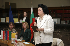 БИОБИБЛИОГРАФИЯ НА УМБЕРТО ЕКО ЗА ПРЪВ ПЪТ В БЪЛГАРИЯ
