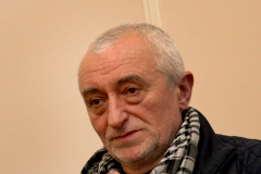 ТЕАТРАЛ НАПИСА ХУМОРИСТИЧНА ТЕОРИЯ ЗА БЪЛГАРСКИЯ НАРОД