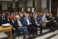 ПРОФ. ЦЕКОМИР ВОДЕНИЧАРОВ НАДНИКНА „ОТВЪД ГРАНИЦИТЕ НА ВЪЗМОЖНОТО”