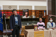 В НАЦИОНАЛНАТА БИБЛИОТЕКА ИЗДАТЕЛСТВО „АТЕА” ПРЕДСТАВИ КНИГАТА „СЛЪНЧЕВ БУКВАР – НАУЧНИ ИЗСЛЕДВАНИЯ И ЗАКЛЮЧЕНИЯ“