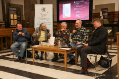 Кирил Мерджански представи „Избрани епитафии от залеза на Римската империя“ в  клуб „Писмена“