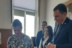 Директорът на Националната библиотека „Св. св. Кирил и Методий“ посрещна кмета на Подгорица