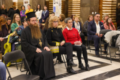 Празнично настроение със сборника „Перли в короната“, издание на Националната библиотека