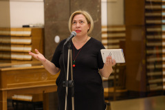 Ноемврийското събитие на „Писмена“ срещна публиката с поезията на Валентин Дишев