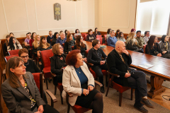 В Националната библиотека „Св. св. Кирил и Методий“ бяха представени 13 тома с пиеси на Шекспир и изданието „1616-1916.  Shakespeare Memorial: Souvenir of the Shakespeare Ball“ пред победителите в Националното състезание по творческо писане на английски език