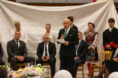 В Националната библиотека „Св. св. Кирил и Методий“ бяха представени Трикнижието „Авраамическите религии в България (Юдаизмът – Християнството – Ислямът): Кратки исторически енциклопедии” – 223 енциклопедичен труд на проф. Милен Куманов (13.02.1942 – 22.11.2021) и 41-ви том на енциклопедичната серия „Факлоносци“