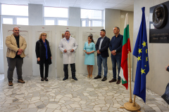 Националната библиотека гостува със своята изложба „Медицината в Османската империя“ в УМБАЛСМ „Н. И. Пирогов