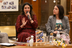 На клуб „Писмена“ гостува Евгения Динева с нейния сборник „Калава“