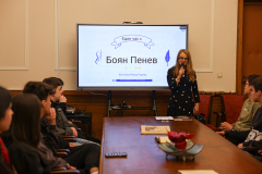 Ученици от столичното 125. Средно училище „Боян Пенев“ участваха в шестото събитие по проекта „На гости за 1 час“ на Националната библиотека „Св. св. Кирил и Методий“