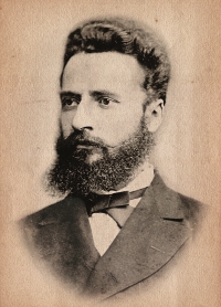 botev200
