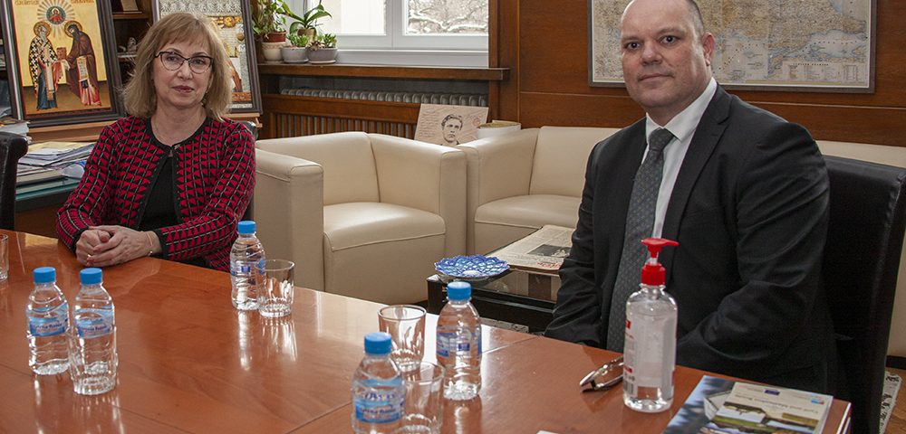Посланикът на Словакия на посещение в Националната библиотека
