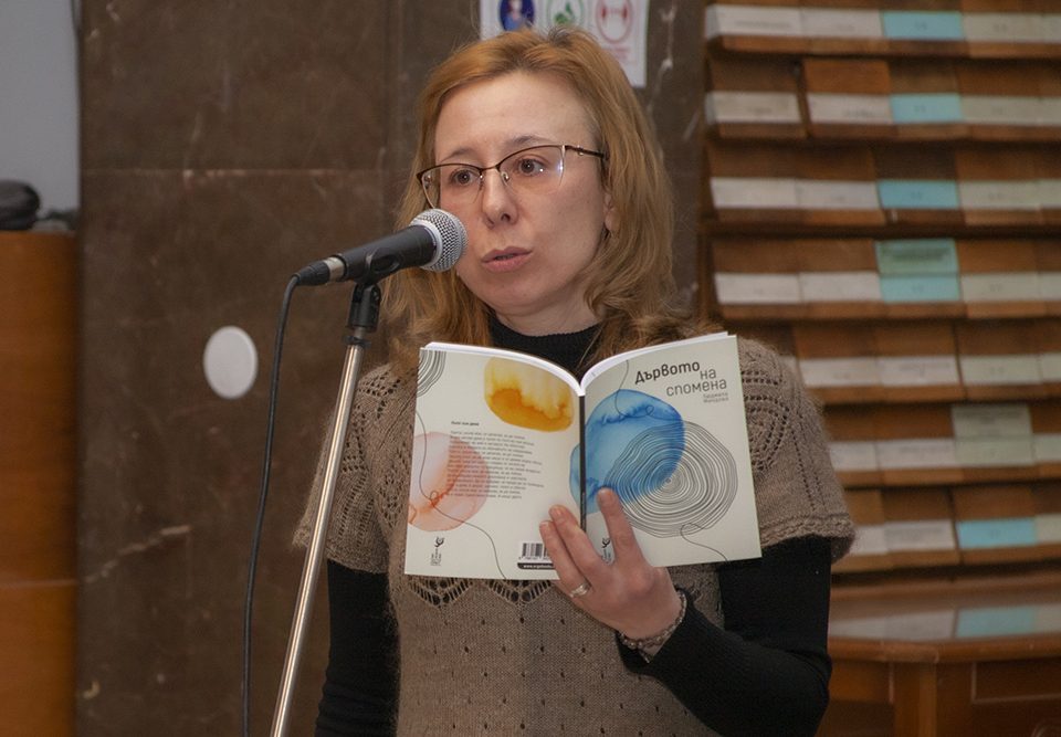 Людмила Миндова