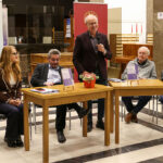 Клуб „Писмена“ започна десетата си годишнина с представянето на „Извън кръга“ от Илко Димитров