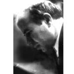 Националната библиотека „Св. св. Кирил и Методий“ и Университетът по библиотекознание и информационни технологии представят съвместна експозиция, посветена на делото на проф. Милен Куманов